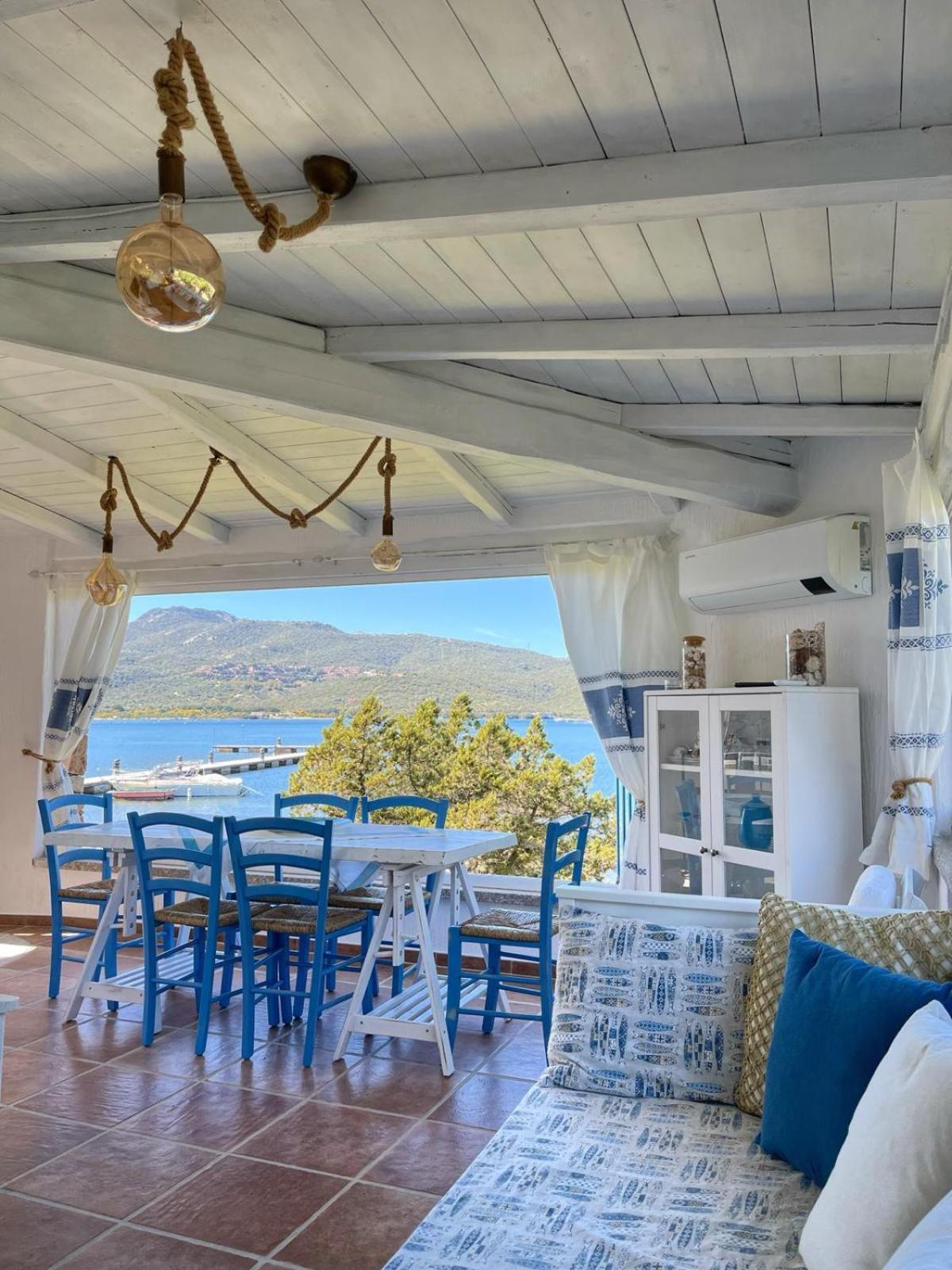 House On The - Porto Rotondo