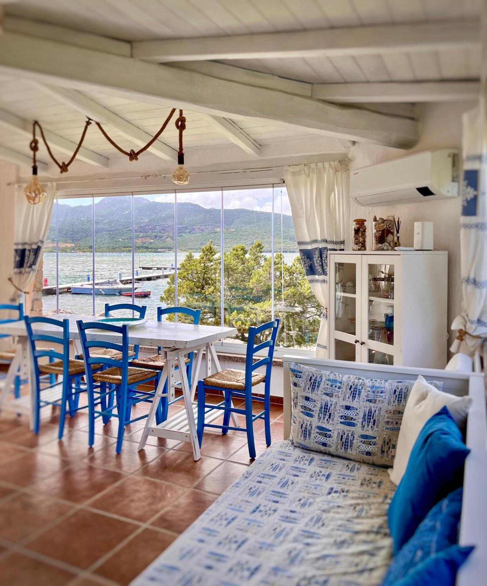 House On The - Villa