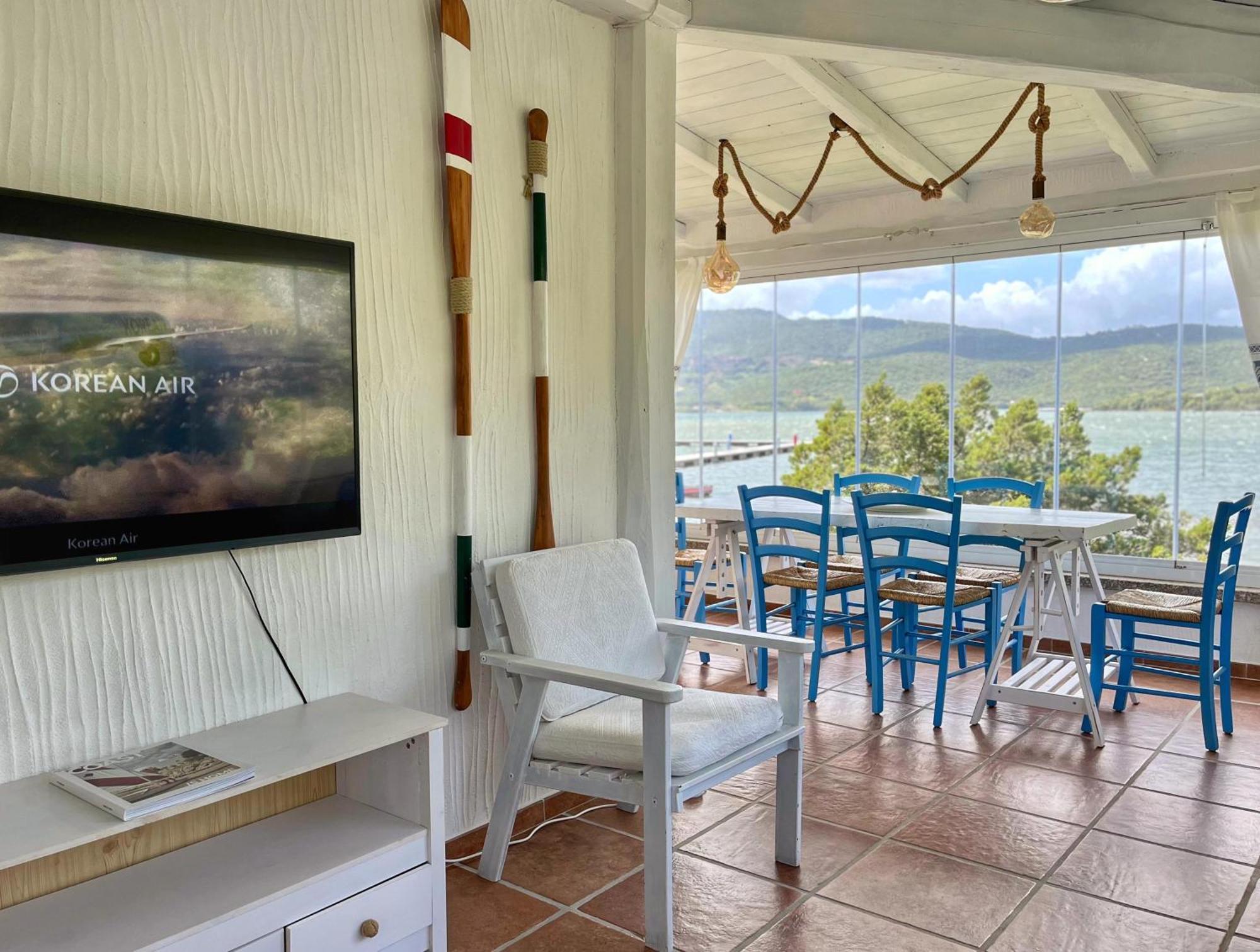 Villa House On The - Porto Rotondo